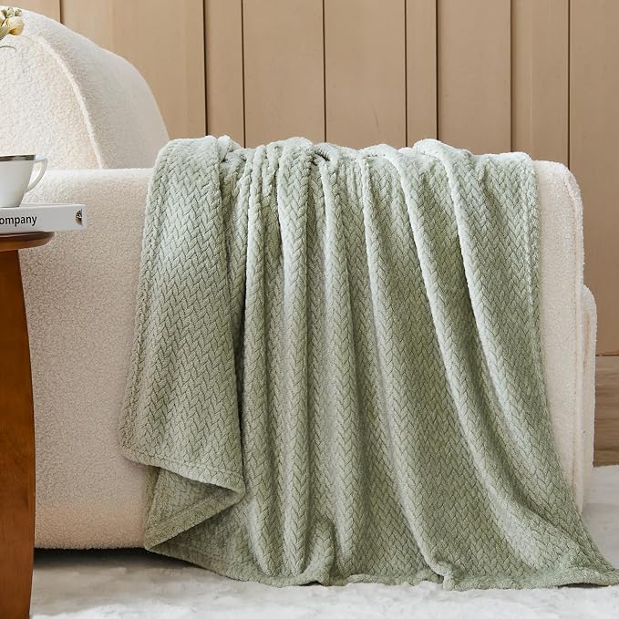 NEWCOSPLAY Fleece Leaves Pattern Throw Blanket, Sage Green, 50"x60" | Super Soft Throw Blanket, Lightweight Cozy Bed Sofa Blanket, Premium Silky Flannel Fleece, Travel Blanket for All Season Use