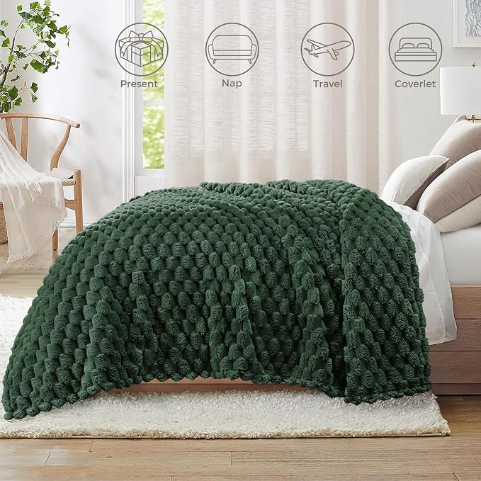 Whale Flotilla Soft Fleece Queen Size Bed Blanket 3D Jacquard Emerald Green | Lightweight Breathable Coverlet Bedspread for All Seasons, Super Cozy Plush Fluffy Fuzzy Decorative Blanket for Bed, 90"x90"