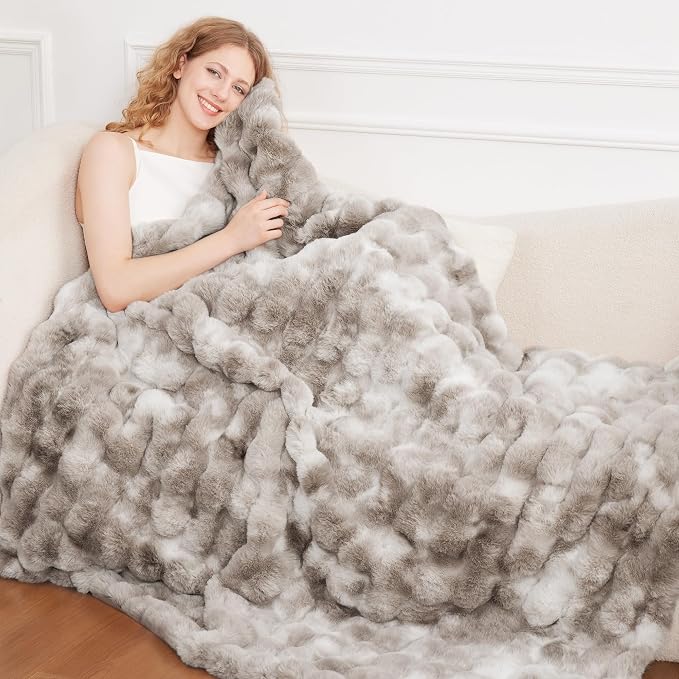 Comelady Soft Fluffy Faux Fur Throw Blanket 50"x60", Bubble Plush Texture | Tie-dye Brown Thick Fuzzy Throw, No-Shedding, Aesthetic & Cozy for Couch Bed Room Decor, Warm Gift for Women Men