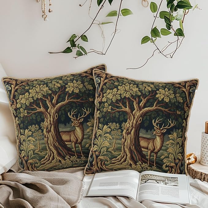 Vintage Green Deer Tree Velvet Pillow Covers 20x20 Inch Retro Reindeer Forest Throw Pillows for Couch Cushion Covers Pillowcase Boho Animal Farmhouse Pillow Cases for Sofa Bed Bedroom