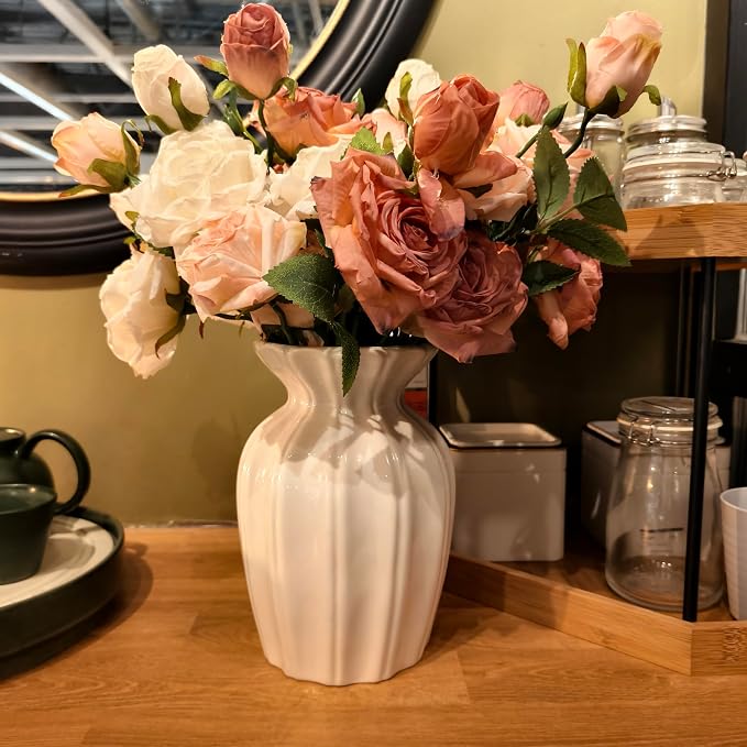 White Vase, 7.9 Inch Ceramic Vase for Flowers, Flower Vase for Centerpieces, Cute Vases for Home Decor, Farmhouse Ceramic Flower Vase for Living Room Shelf Table Cabinet Wedding
