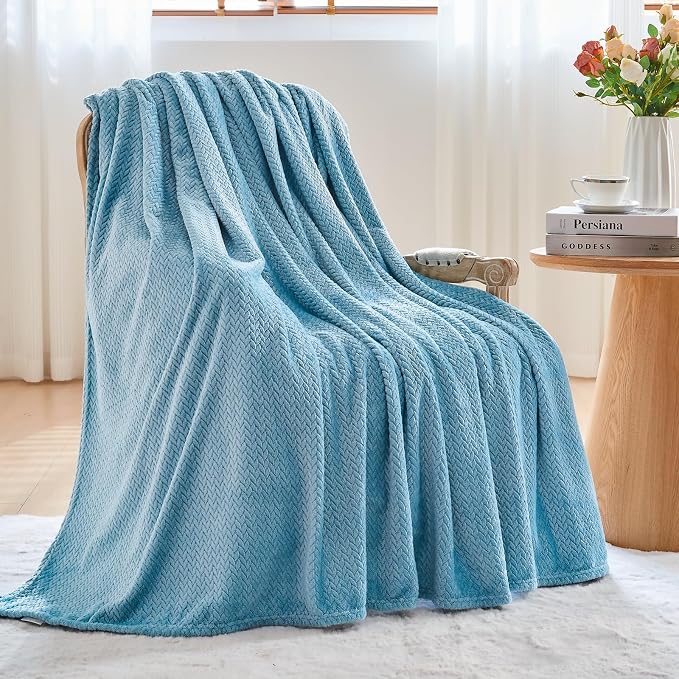 NEWCOSPLAY Fleece Leaves Pattern Twin Blanket, Light Blue, 60"x80" | Super Soft Throw Blanket, Lightweight Cozy Bed Sofa Blanket, Premium Silky Flannel Fleece, Travel Blanket for All Season Use