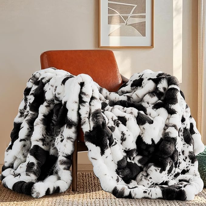 Cow Print Blanket for Couch, Faux Fur Throw Blanket, Super Heavy Warm Cozy Blankets for Bed Sofa, Bubble Plush Fuzzy Soft Mink Blanket for Living Room Bedroom, Cow Black