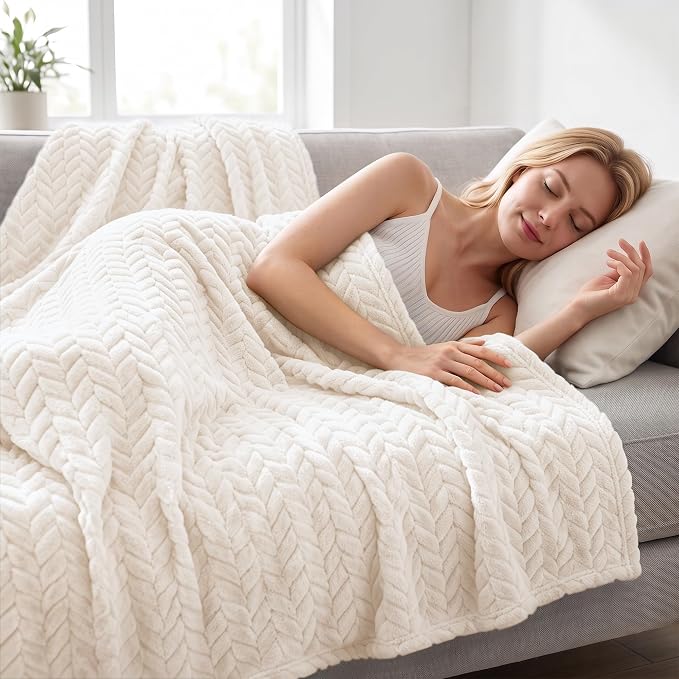 Exclusivo Mezcla Soft Fleece Bed Blanket Twin Size, 60”x80”, Off White | Cozy Fluffy Lightweight Blankets for Summer, Decorative Plush Flannel Throws for Living room, Bedroom with Leaves Pattern