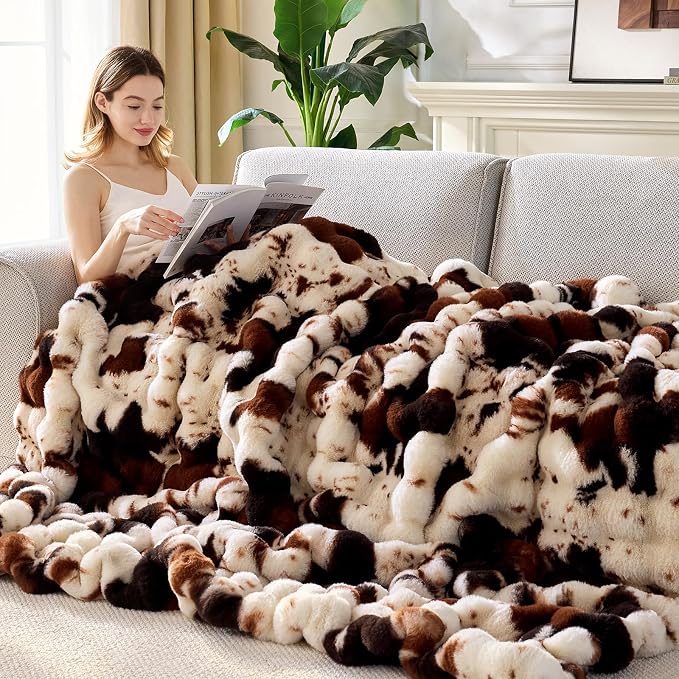 Anysay Faux Fur Throw Blanket, 1000GSM Fluffy Soft Bubble Blanket 50''*60'' | Cozy Plush Warm and Thick Blanket for Couch Bed, Fuzzy Rabbit Throw for Living Room Bedroom Cow Brown
