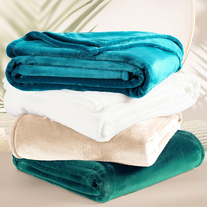 DREAMNINE Extra Large Soft Comfy Fluffy Fleece Bed Blanket King Size 90" x 108",Luxury Decorative Fuzzy Blanket for Women Girl,Big Cozy Shaggy Warm Flannel Blankets for Winter Autumn Pets,Forest Green