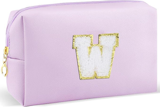 URSKYTOUS Gifts for Girls Initial Makeup Bag Personalized Cosmetic Bag with Zipper Cute Travel Toiletry Bag Waterproof PU Preppy Makeup Pouch Birthday Gift for Teen Girls Women(Purple W)