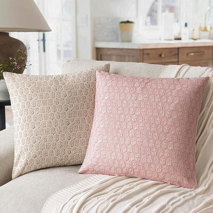 Foindtower Set of 2 Decorative Vintage Floral Print Throw Pillow Covers Neutral Modern Farmhouse Cushion Covers Boho Home Decor for Sofa Couch Chair Bedroom Living Room Outdoor,20×20 Inch,Light Pink