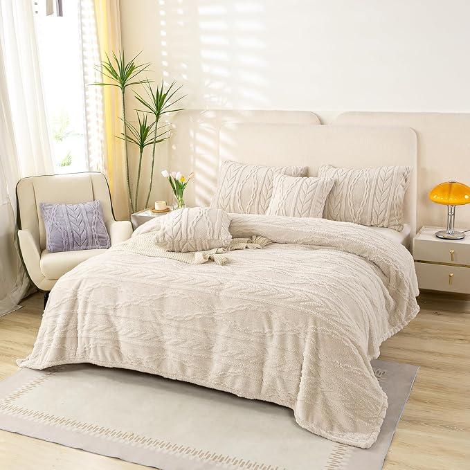 YUSOKI Sherpa Fleece Queen Size Blanket, Linen, 90"x90" | 3D Stylish Design,320GSM, Non-Shedding, Lightweight for All Season Use, stays fluffy after repeated washes, Perfect Gifts
