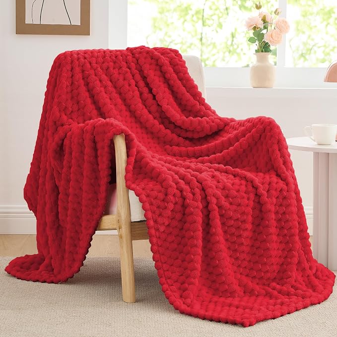 BEDELITE Red Throw Blanket for Couch, Soft Cozy Gifts for Women, 50 * 60 | 3D Jacquard Decorative Fleece Blanket, Super Soft Plush Throws, Cute Birthday Gift for Women & Men, Suitable for All Seasons