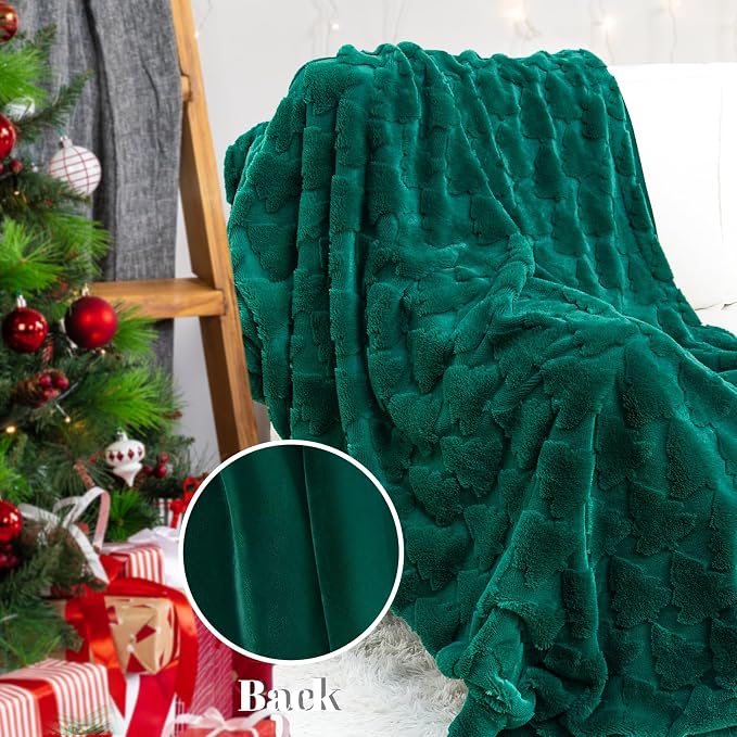 Green Christmas Throw Blanket - Christmas Blankets and Throws Green Gifts for Men Women - Soft Cozy Fuzzy Faux Fur Throw Blanket 50x60 Inch Xmas Decorations for Room Couch Sofa Bed