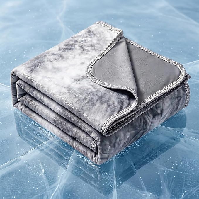 Cooling Blanket Queen Size 80"x88" for Hot Sleepers | Cold Summer Soft Blanket for Bed Couch and Travel Absorbs Heat Q-Max>0.35 Cool Lightweight Throw for Night Sweats Menopause