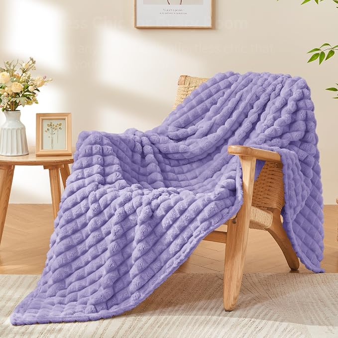 BEDELITE 3D Checked Lavender Fleece Twin Throw Blanket for Bed, 60x80 Inch | Soft Warm Fuzzy Fluffy Blanket for Couch Sofa, Lightweight Plush Cozy Throws for Home Room Decor, Gift for Women, All Season