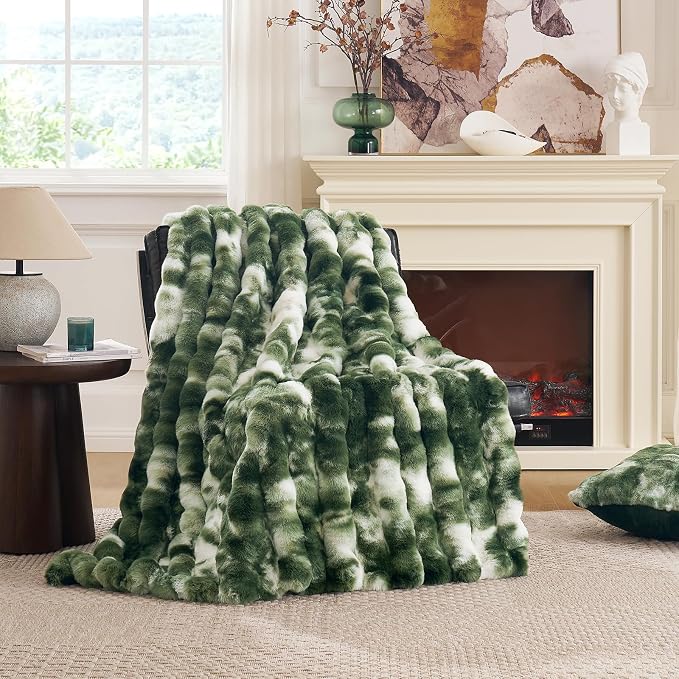 Cozy Bliss Faux Fur Throw for Couch, Fuzzy Soft Plush Thick Bubble Blanket for Sofa Bedroom Living Room, 50x60 Inches Tie-dye Olive Green