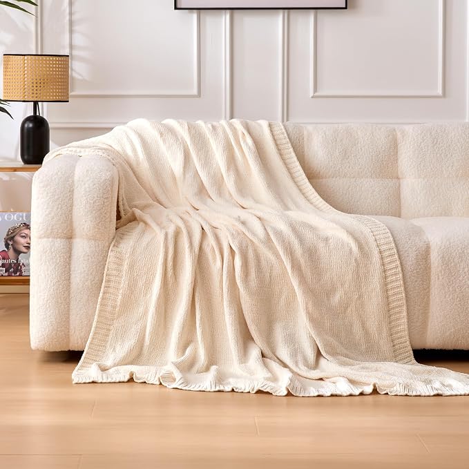 Amazon Basics Chunky Chenille Knit Throw Blanket for Couch, Bed and Sofa, Soft and Warm Lightweight Jersey, 50"×60", White