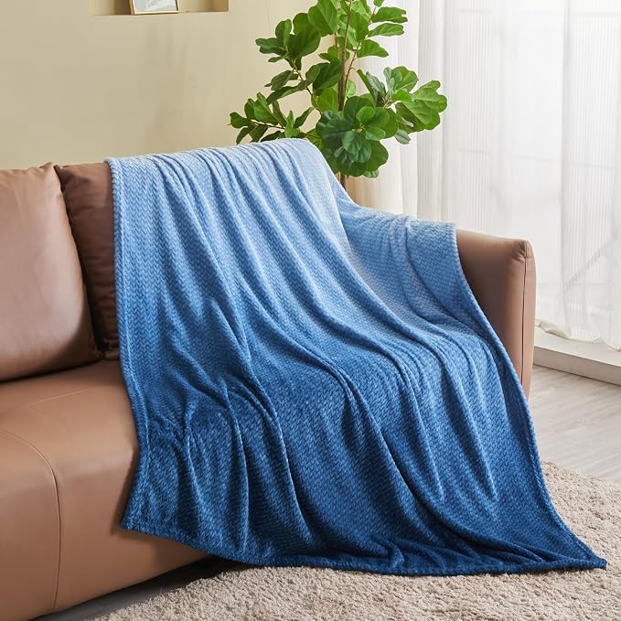 NEWCOSPLAY Fleece Leaves Pattern Throw Blanket, Ombre Blue, 50"x60" | Super Soft Throw Blanket, Lightweight Cozy Bed Sofa Blanket, Premium Silky Flannel Fleece, Travel Blanket for All Season Use