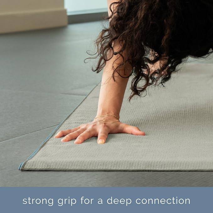 S&T INC. Yoga Mat Towel with Non-Slip Grip, Enhanced Silicone Grip, Soft and Absorbent for Gym, Pilates, and Hot Yoga Mat, 1 Pack, 24 inches x 72 inches, 340GSM, Grey