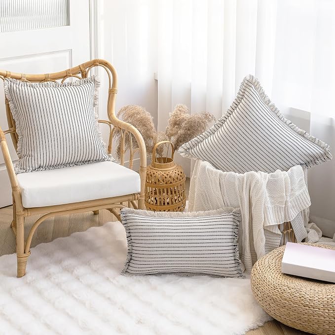 YEENAASY Throw Pillow Covers 18x18 Boho Striped Pillow Cases with Tassel | Set of 2 Fringe Pillow Cover Farmhouse Cushion Covers Neutral Pillows Decorative Square Pillowcase for Couch Sofa Bed, Black