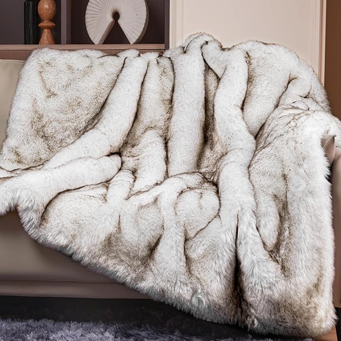 Luxury 1000GSM Faux Fur Throw Blanket, Super Heavy Thick Warm Cozy Blankets for Couch Bed Sofa, Plush Fuzzy Elegant Soft Reversible Mink Blanket for Living Room Bedroom, Twin Size,White