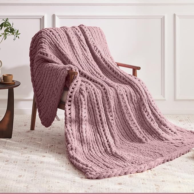 Negwoo Chunky Knit Throw Blanket, Knitted Throw Chenille Yarn, 30"*40" | Soft Thick Cable Knitted Blankets, Handmade Big Thick Blanket, Machine Washable Cute Comfy Blanket for Home Decor, Muted pink