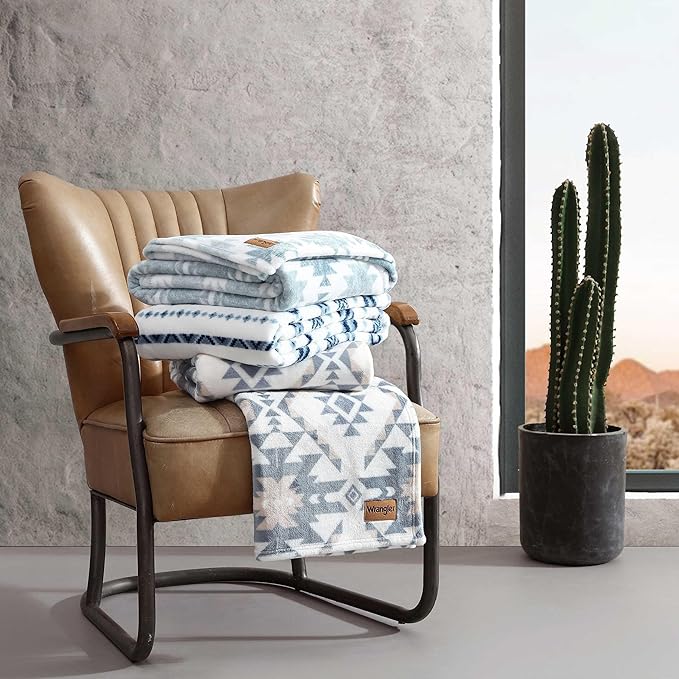 Wrangler - Blanket, Super Soft Sherpa Bedding, Yellowstone Inspired Throw Blanket for Couch or Bed (Canyon Ikat Blue, 50" x 60")