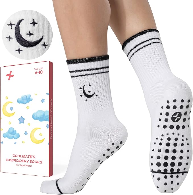 COOLMATE Pilates Socks with Grips for Women, Yoga Socks, Crew Non Slip Women for Barre, Pilates Gifts for Women