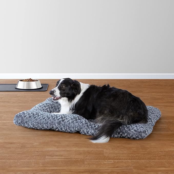 Amazon Basics Washable Cat and Dog Bed, Cozy Crate Pad for Large Dogs, Indoor, 40 x 27 x 3.5 inches, Gray