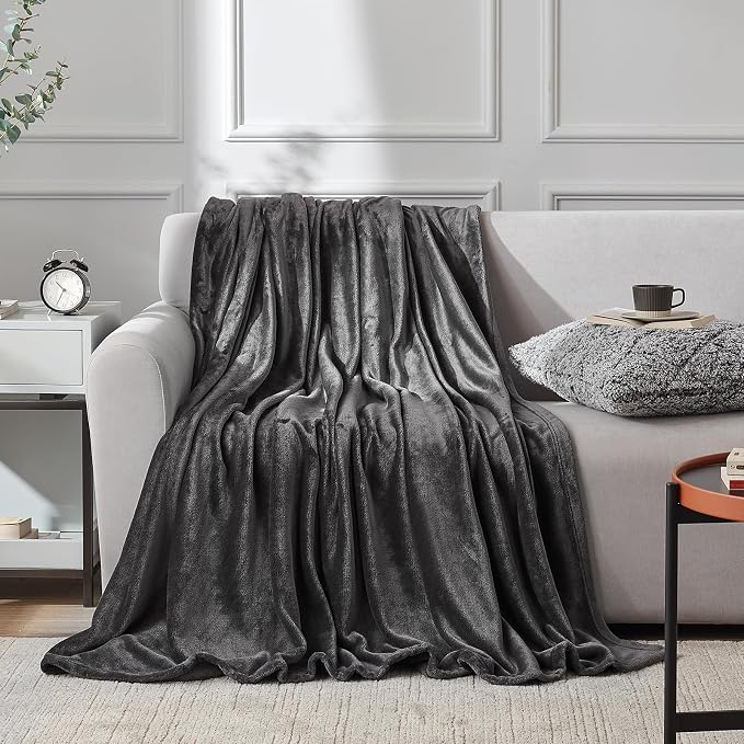 Hansleep Queen Dark Grey Fleece Blanket, Soft Flannel Bed Blanket | Fuzzy Cozy Blanket 90x90 Inches, Multi-use for Bed, Sofa, Couch, Travel, Camping, All Season Warm Lightweight Cover