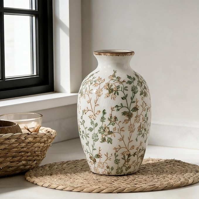 Green and Beige Antique Vase, 7.95" Vintage Chinoiserie Floral Vase, Modern Farmhouse Ceramic Vase for Home Decor, Living Room, Bookshelf, Office, Entryway, Garden, Chinoiserie Decor, Tuscan Decor