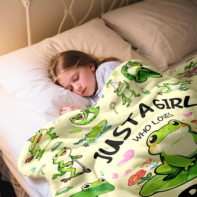 Frog Blanket Gifts for Frog Lovers Soft Flannel Frogs Throw Blanket Bedding Decor 50"x40"