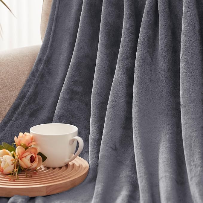 Exclusivo Mezcla Soft Fleece Blanket Twin Size for Bed, Dark Grey | 90x66 Inches, Double-Sided Brushed Flannel, Lightweight Plush Cozy Blanket for Home Decor, All Season, Machine Washable