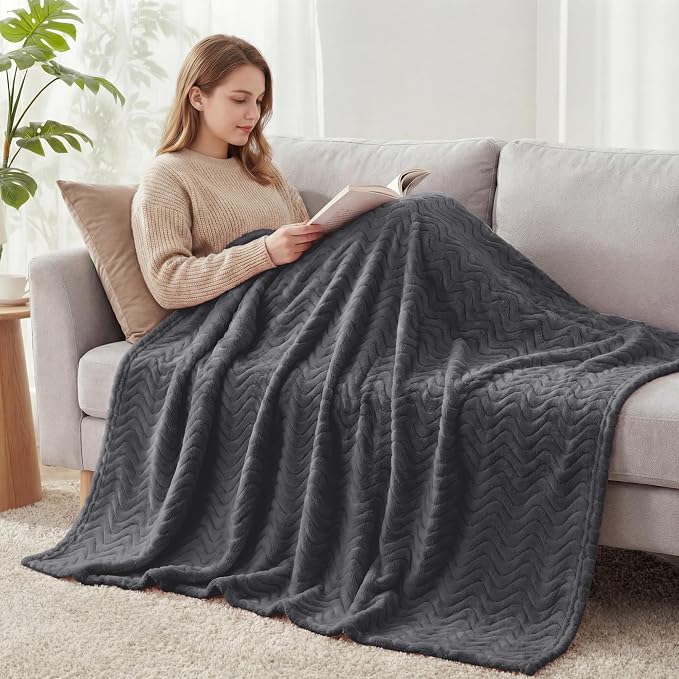 Exclusivo Mezcla Soft Fleece Blanket Twin Size for Bed, Sofa, Dark Grey | 90"x66" Breathable Lightweight Flannel Blanket for Summer, Plush Cozy Jacquard Wave for Home Decor