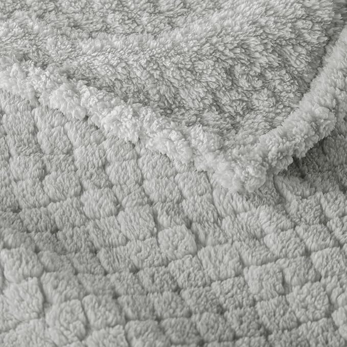 Exclusivo Mezcla Soft Fleece Queen Size Blanket for Bed, Light Grey | Jacquard Lightweight Cozy Bed Blanket, Breathable Decorative Fuzzy Textured All Season Use, 90x90 Inches