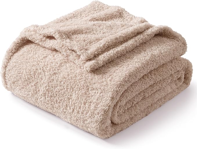 Exclusivo Mezcla Fleece Bed Blankets Queen Size for Bed, 90" x 90" | Super Soft and Cozy Fluffy Blanket for Women, Lightweight and Fuzzy Bedding for Bedroom , All Season, Camel