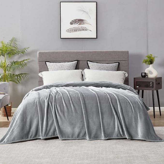 DREAMNINE Extra Large Soft Comfy Fluffy Fleece Bed Blanket King Size 90" x 108", Luxury Decorative Fuzzy Blanket for Women Girl, Big Cozy Gray Shaggy Warm Flannel Blankets for Winter Autumn Pets, Grey