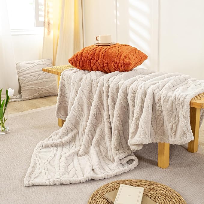 YUSOKI Sherpa Fleece Large Throw Blanket, Linen, 50"x65" | 3D Stylish Design,320GSM, Non-Shedding, Lightweight for All Season Use, stays fluffy after repeated washes, Perfect Gifts