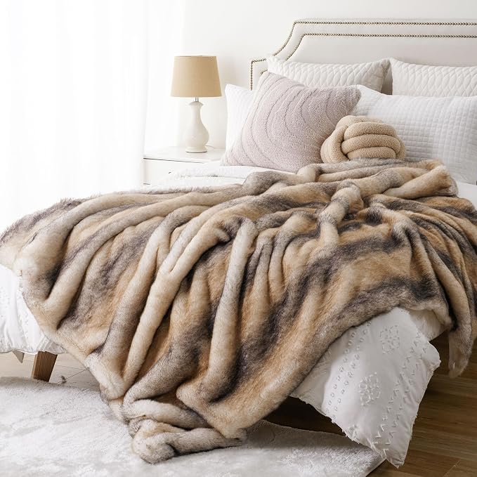BATTILO Luxury Faux Fur Throw Blanket for Couch, 60"x80", Thick, Smoothly | Large Soft Warm Cozy Plush Furry Fuzzy Mink Fluffy Faux Fur Blanket for Bed, Sofa,Chair, Living Room, Home Decor