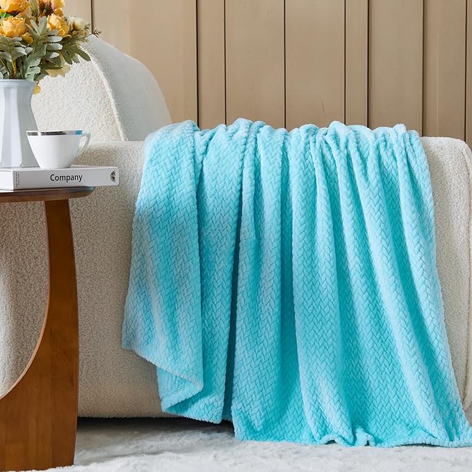 NEWCOSPLAY Fleece Leaves Pattern Twin Blanket, Turquoise, 60"x80" | Super Soft Throw Blanket, Lightweight Cozy Bed Sofa Blanket, Premium Silky Flannel Fleece, Travel Blanket for All Season Use
