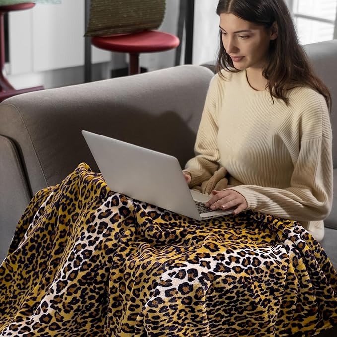 Bnuitland Leopard Print Fleece Flannel Throw Blanket for Bed Sofa Travel, 300 GSM Double Sided Super Soft Fuzzy Fluffy Cheetah Print Blanket for Adults and Kids, 50×60 inch
