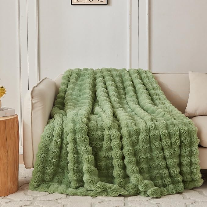 COOVA Faux Fur Throw Blanket for Couch, Cozy Soft and Fuzzy Plush Rabbit Fur Bubble Blanket for Sofa Bedroom Living Room, 60x80 Inches Light Green