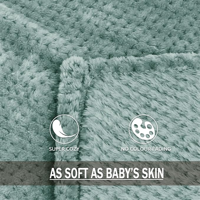 Exclusivo Mezcla Large Waffle Fleece Throw Blanket for Couch, Celadon | Lightweight Soft Blanket for Sofa, Bed, Living Room, Plush Fluffy Throw for Home Decor, Travel, All Season, 50x70 Inches