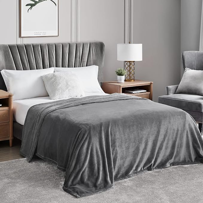 Hansleep King Grey Fleece Blanket, Soft Flannel Bed Blanket | Fuzzy Cozy Blanket 90x108 Inches, Multi-use for Bed, Sofa, Couch, Travel, Camping, All Season Warm Lightweight Cover