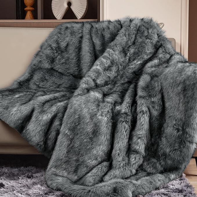 Luxury 1000GSM Faux Fur Throw Blanket, Super Thick Warm Cozy Heavy Blankets for Couch Bed Sofa, Plush Fuzzy Elegant Winter Reversible Mink Blanket for Living Room Bedroom 60‘’x80‘’, GreyBlack