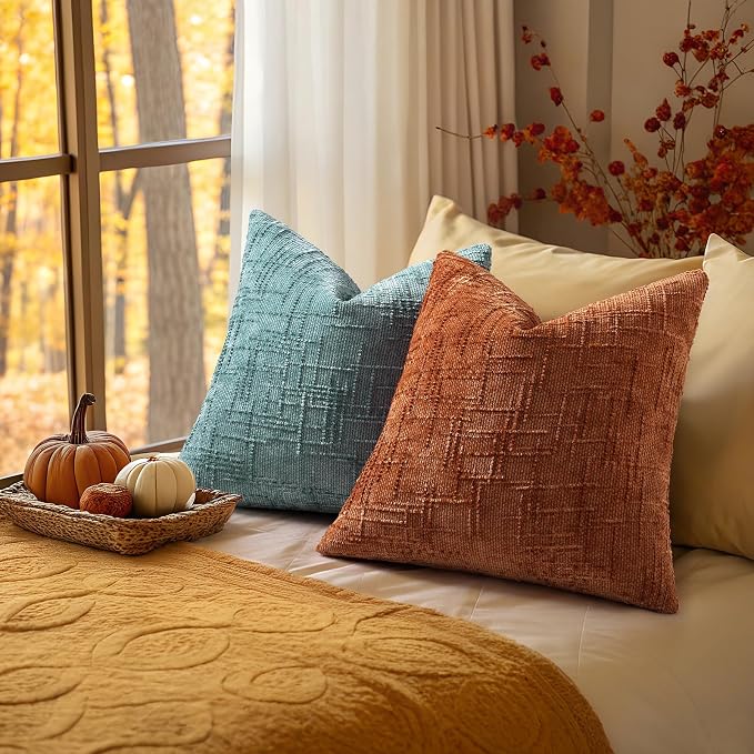 decorUhome Textured Chenille Throw Pillow Covers 18x18 Set of 2 Rust | Fall Modern Farmhouse Soft Cozy Slubby Couch Pillow Cases Boho Decorative Pillow Cases for Bed Sofa Living Room Home Decor