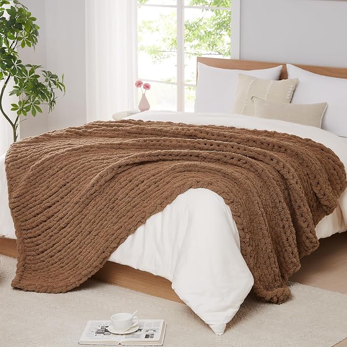 L'AGRATY Chunky Knit Throw Blanket for Couch, 72'' x 84'' Knit Throw, Brown | Handmade Chenille Crochet Blanket for Sofa Bed, Thick Cable Knitted Blankets for Room Home Decor, Birthday Gift for Women Mom