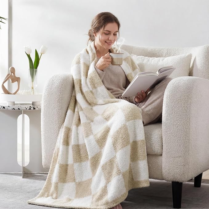 Soft Checkered Throw Blanket for Couch-Cozy Warm Knitted Blankets | Lightweight Warm Fluffy Decor for Women, Mom, Her & Girls, Sofa, Chair, Bed, 50x70in, Beige