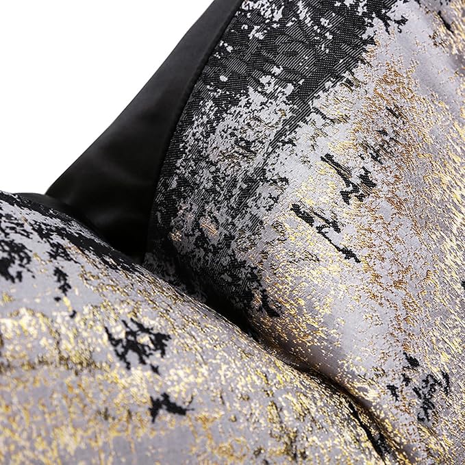 vctops Gold and Black Decorative Luxurious Throw Pillow Covers Jacquard Square Cushion Cases Pillowcase for Bed Sofa Couch Chair Car Home Decor (Gold Black,18"x18")