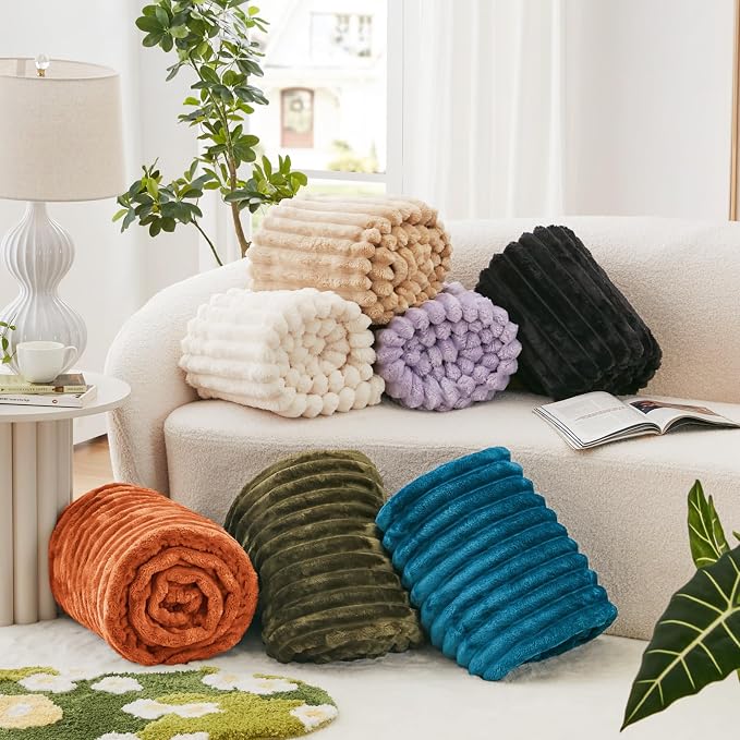 EXQ Home Fleece Blanket Queen Size for Couch or Bed - 3D Stripe Jacquard Decorative Blankets - Cozy Soft Lightweight Fuzzy Flannel Blanket Suitable for All Seasons(90"×90",Dark Green)