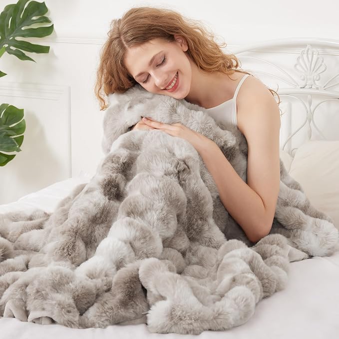 Comelady Soft Fluffy Faux Fur Throw Blanket 60"x80", Bubble Plush Texture | Tie-dye Brown Thick Fuzzy Blanket, No-Shedding, Aesthetic & Cozy for Couch Bed Room Decor, Warm Gift for Women Men