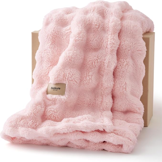 Bedsure 3D Fleece Bubble Blanket - GentleSoft Pink Full Blanket for Bed Sofa Room Decor - Luxury Soft Cozy Gifts for Women, Lightweight, All Seasons, Pink, 84"×90"